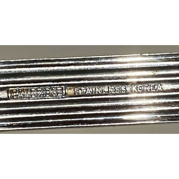 Cambridge "Tides" 7 Inch Stainless Place Oval Soup Spoon Korea Flatware - Picture 4 of 4